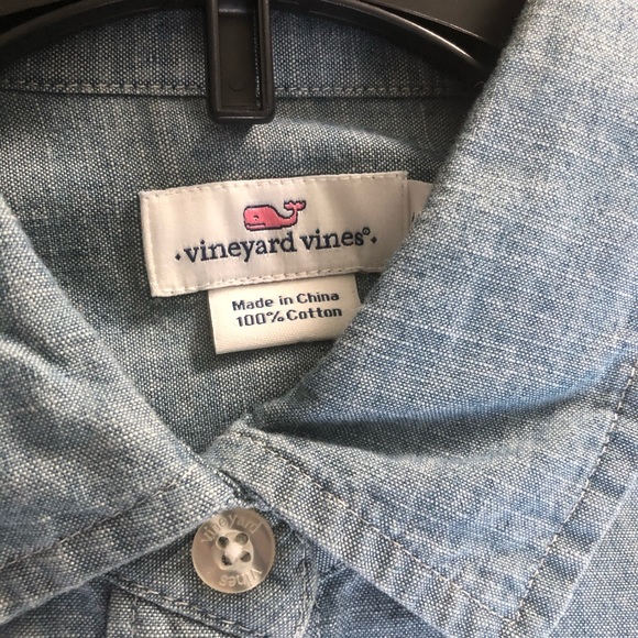 Vineyard Vines denim shirt size 2 - Picture 2 of 5